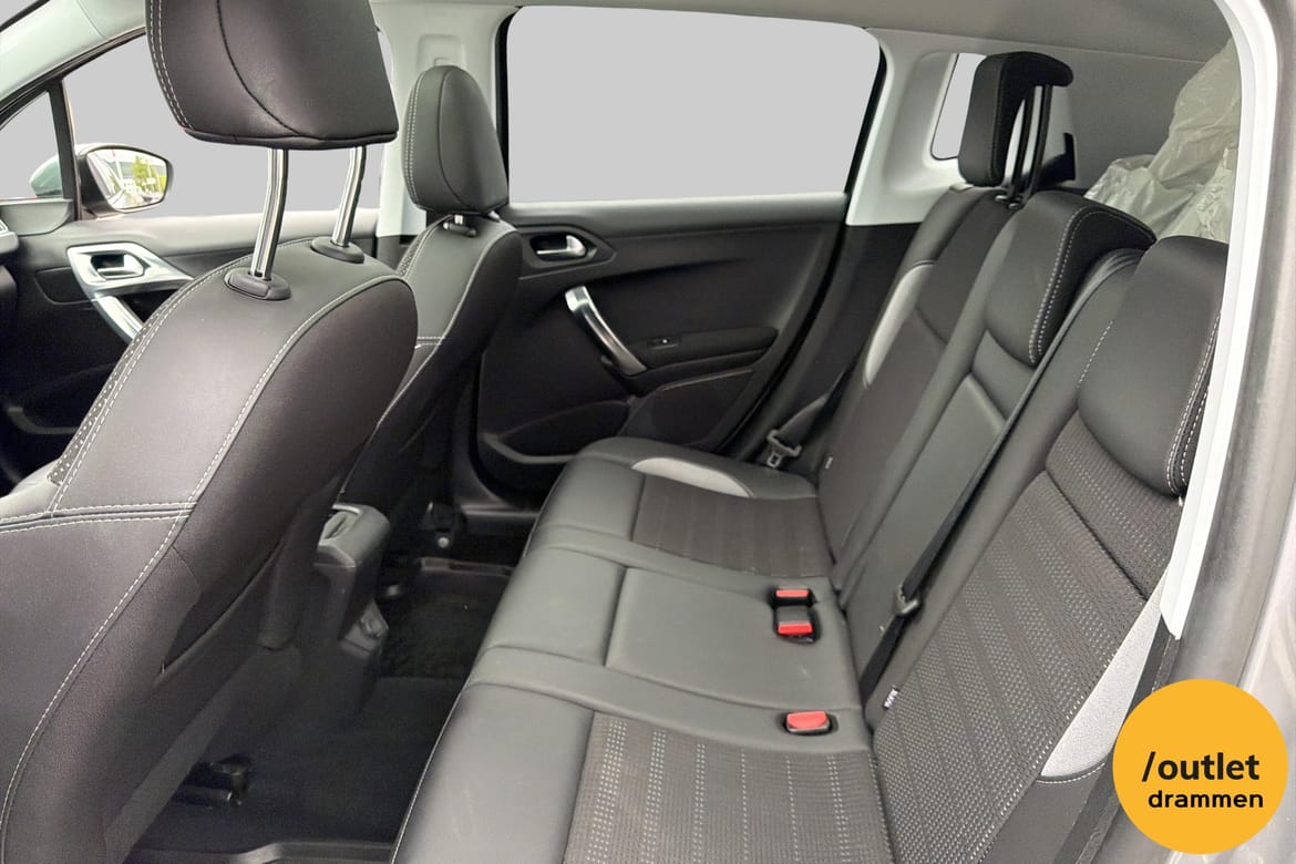 Peugeot 2008 1.2 PureTech 110 EAT, 6-trins, 110ps, 2018