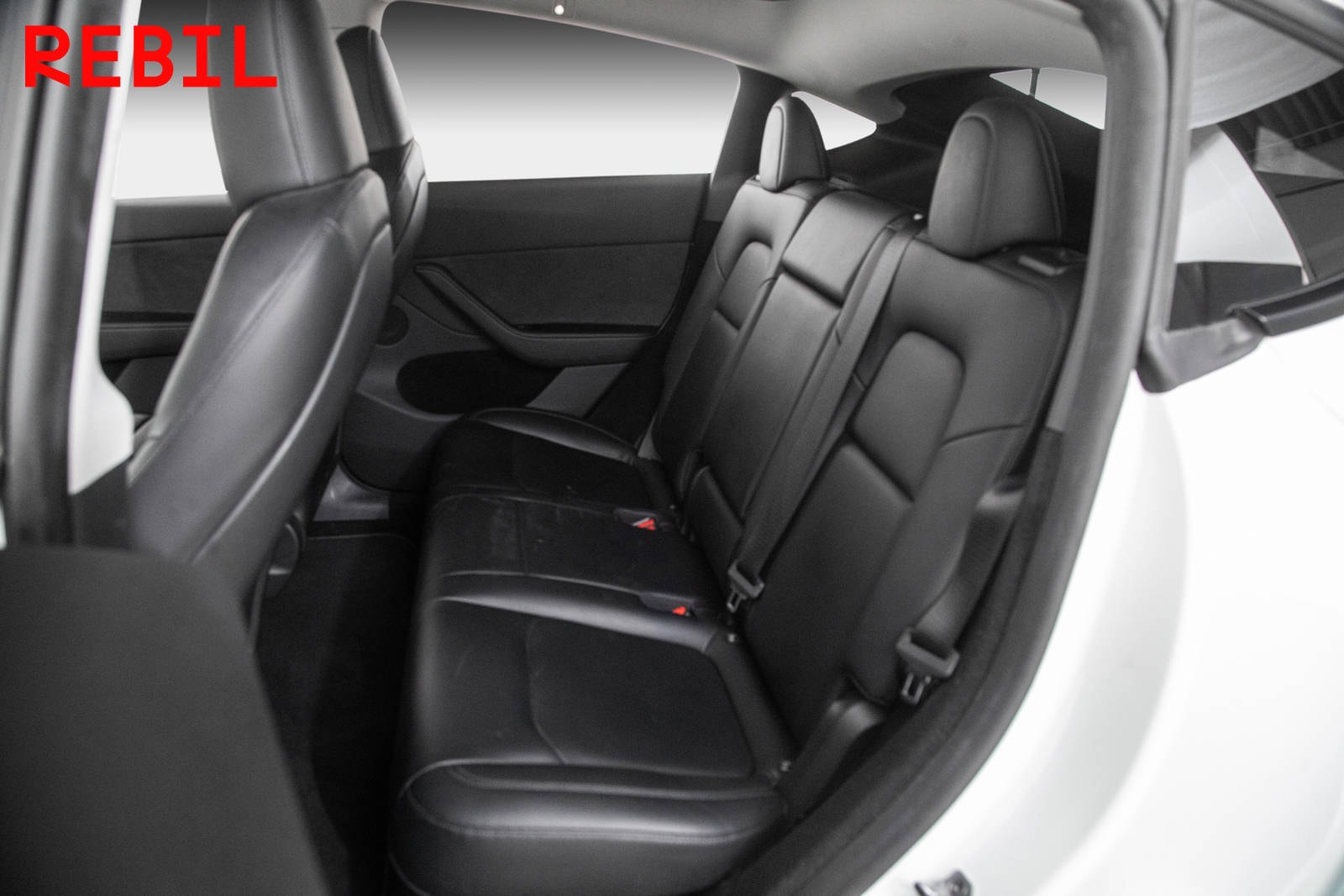 Tesla Model Y Long Range AWD, 514ps, 2024