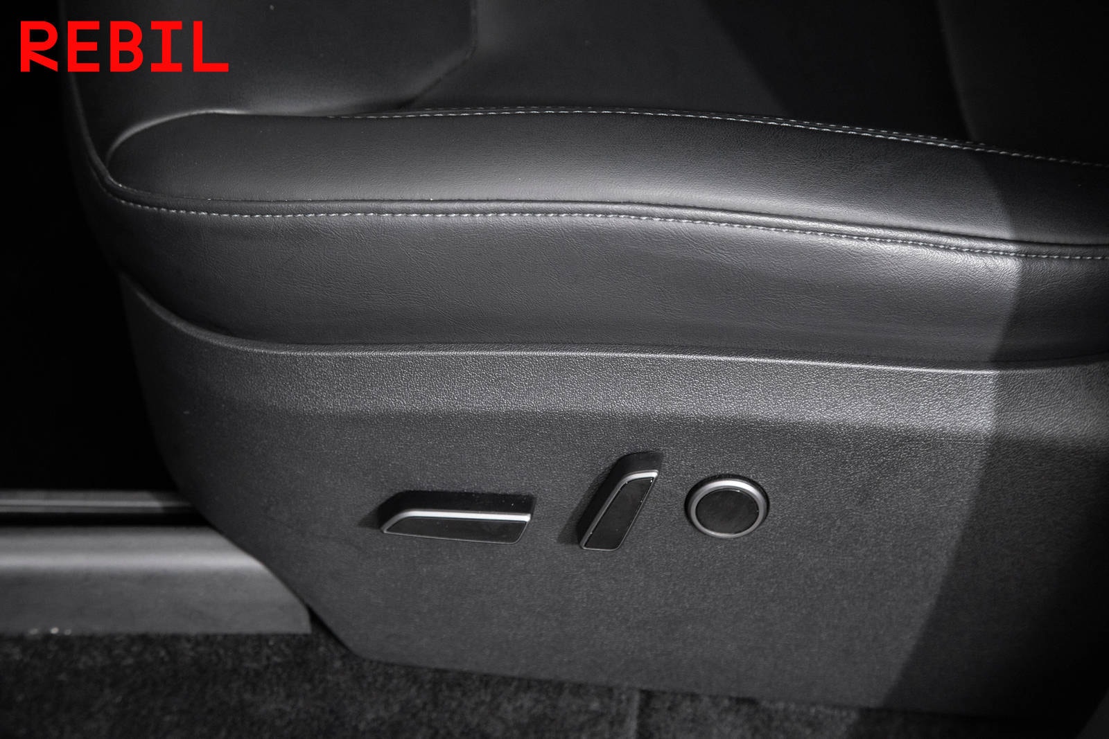 Tesla Model Y Long Range AWD, 514ps, 2023