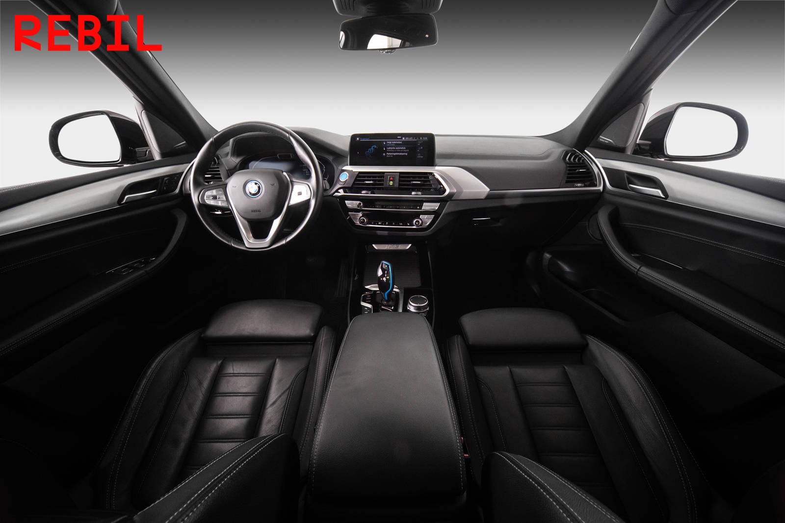 BMW iX3, 286hp, 2021