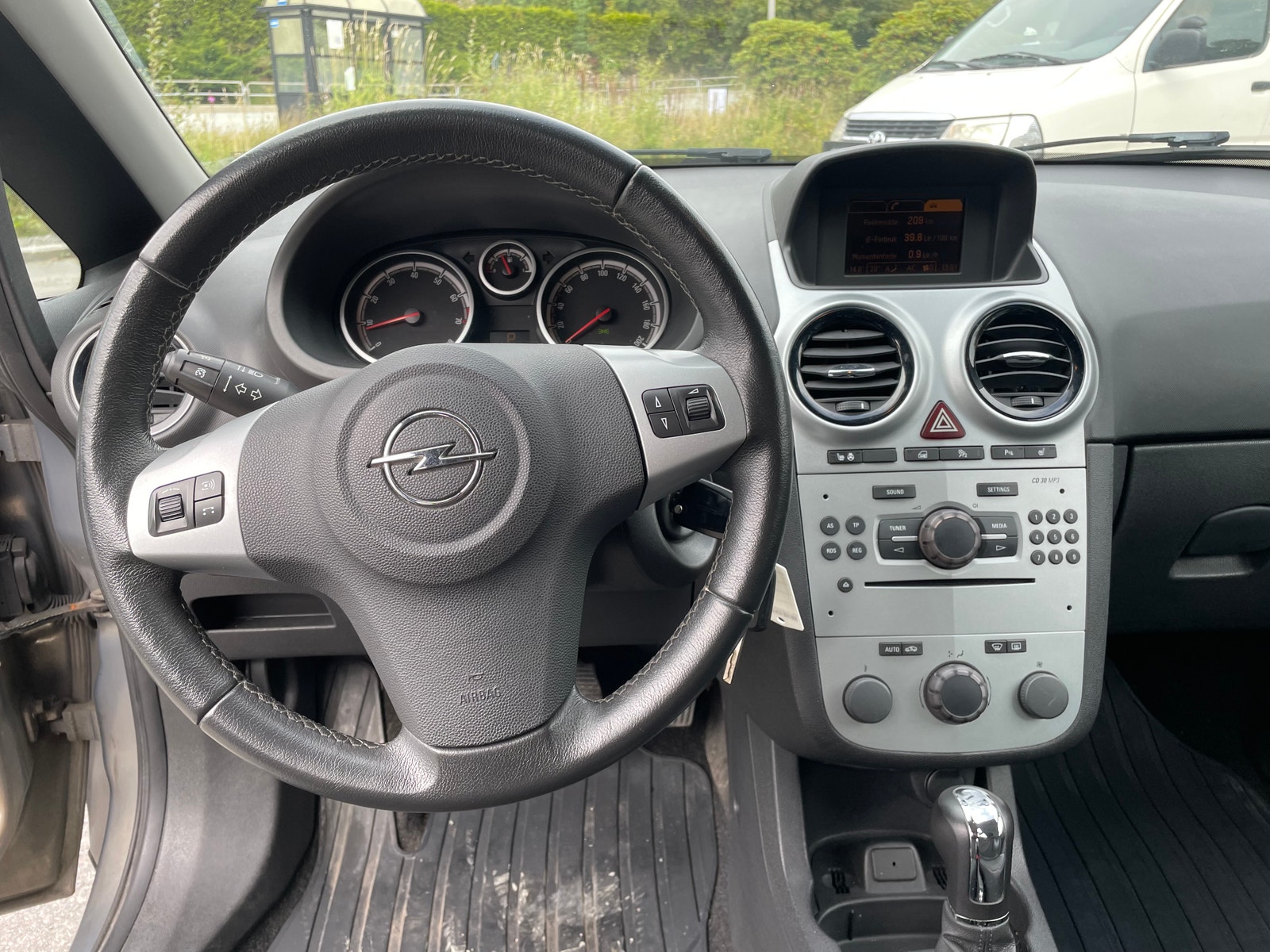 Opel Corsa 5-door 1.4 Automatic, 4-trins, 100ps, 2013