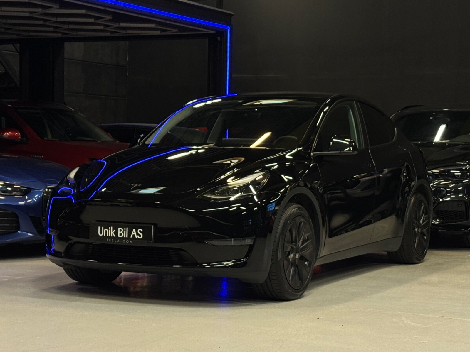 Tesla Model Y Long Range AWD, 514ps, 2023