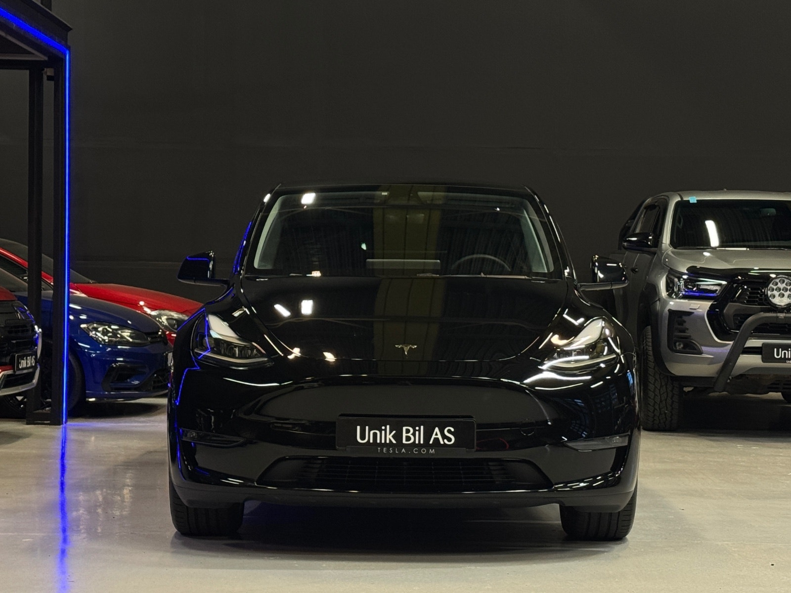 Tesla Model Y Long Range AWD, 514ps, 2023