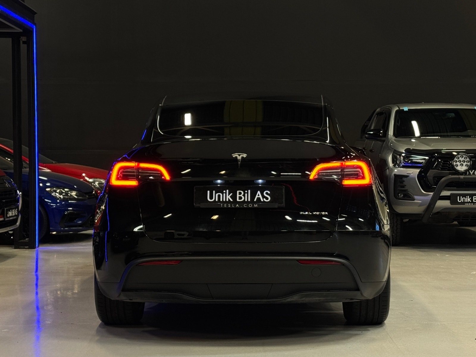Tesla Model Y Long Range AWD, 514ps, 2023