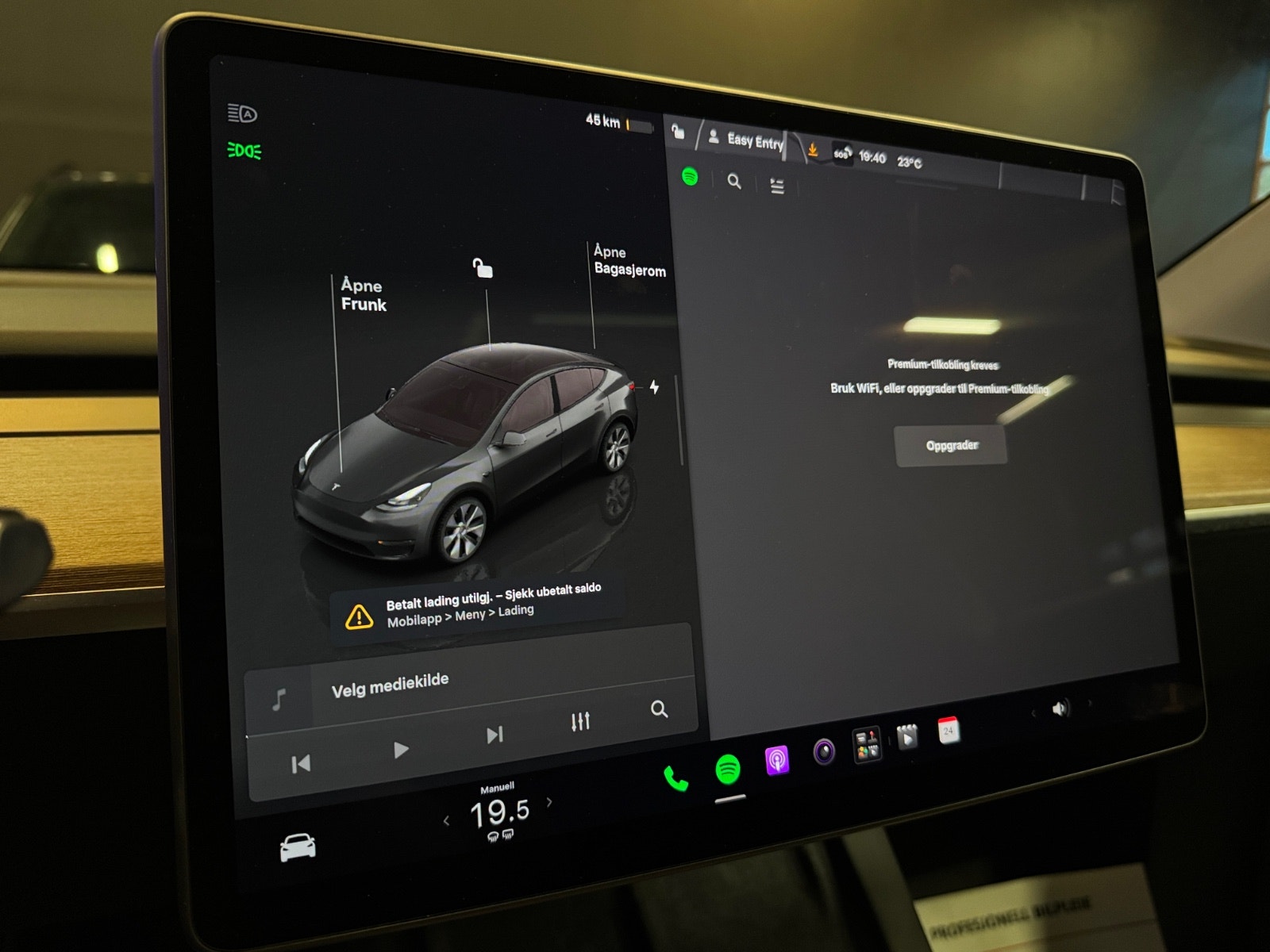 Tesla Model Y Long Range AWD, 514ps, 2023