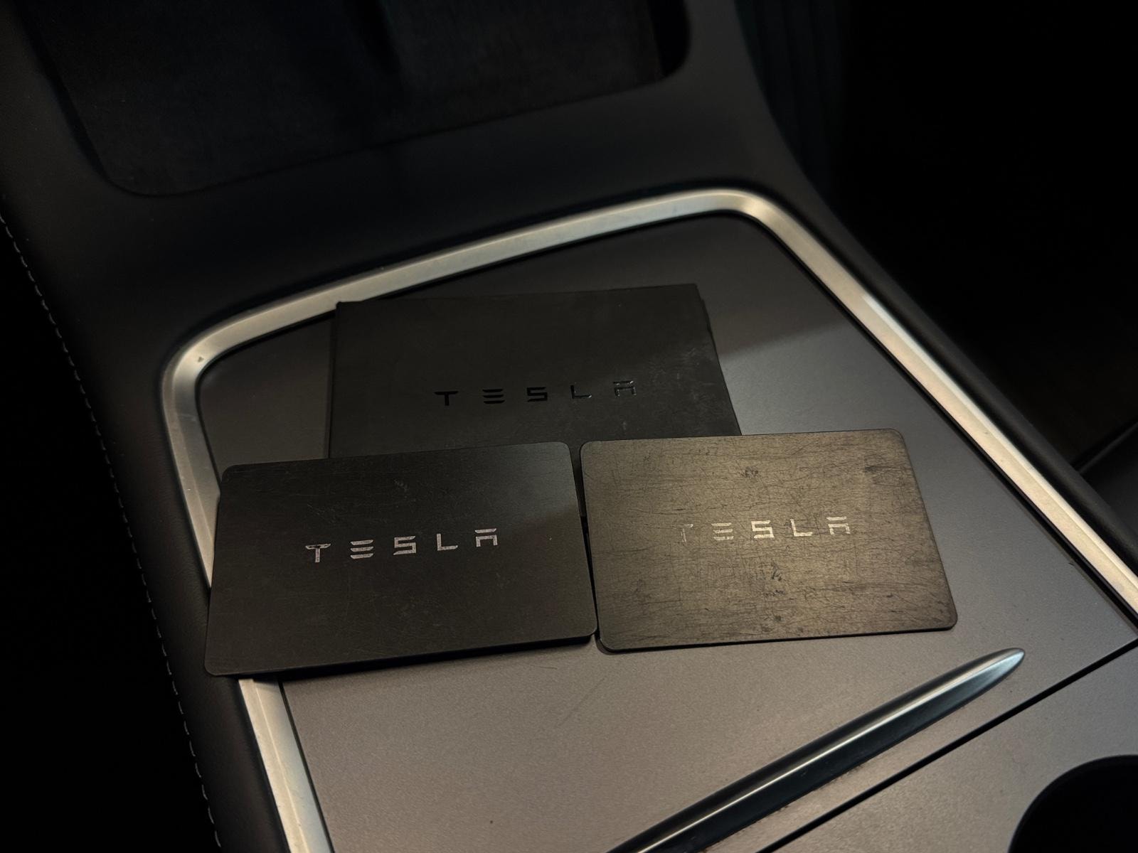 Tesla Model Y Long Range AWD, 514ps, 2023