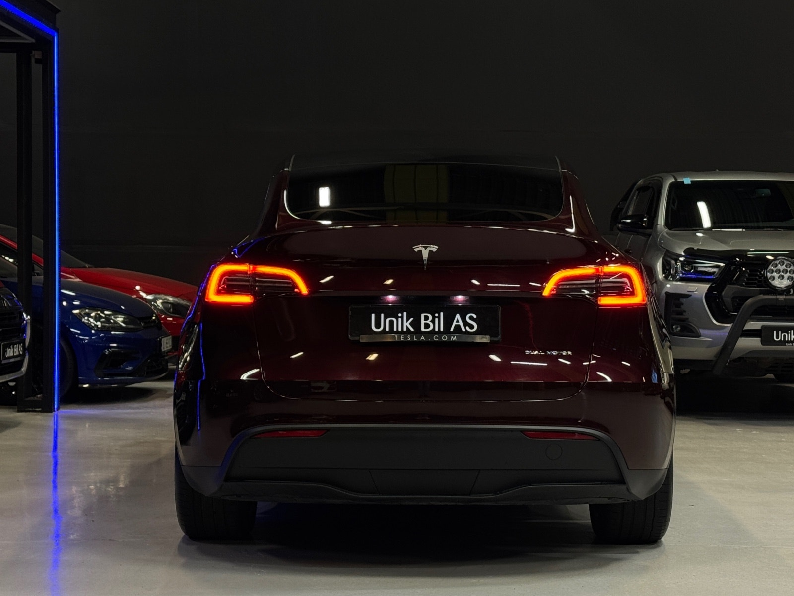 Tesla Model Y Long Range AWD, 514ps, 2023