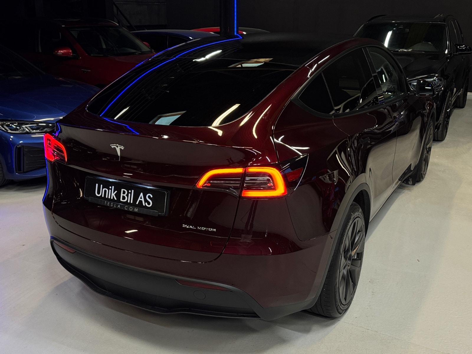 Tesla Model Y Long Range AWD, 514ps, 2023