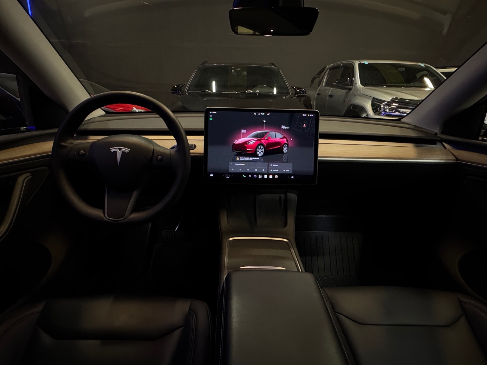 Tesla Model Y Long Range AWD, 514ps, 2023
