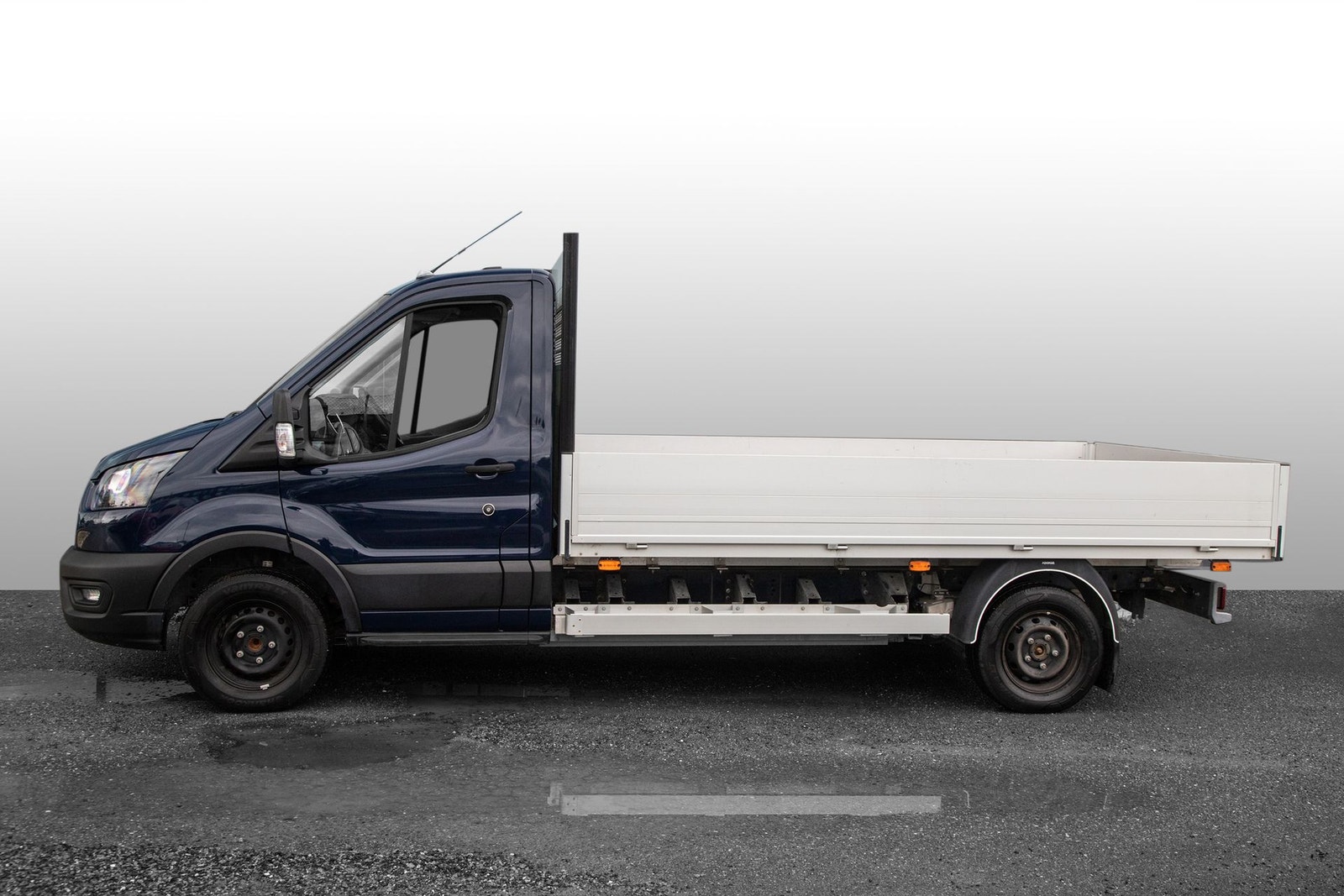 Ford E-Transit 350 Chassis Cab, 269ps, 2024