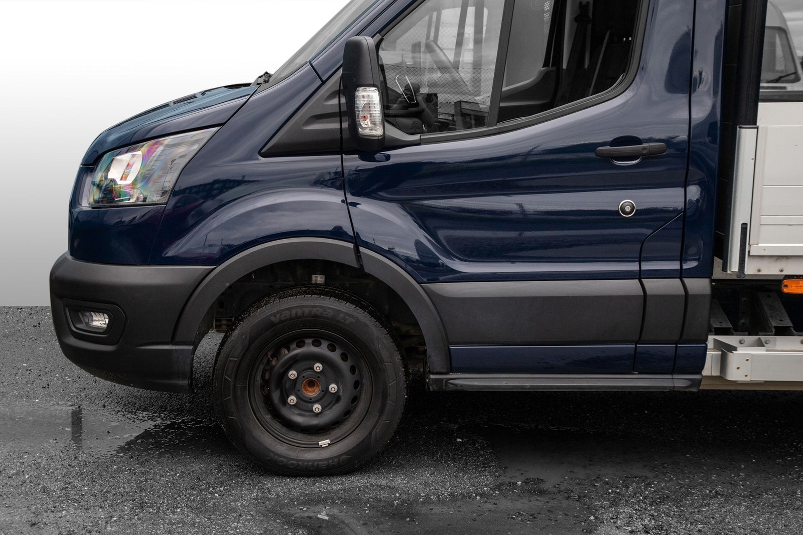 Ford E-Transit 350 Chassis Cab, 269ps, 2024