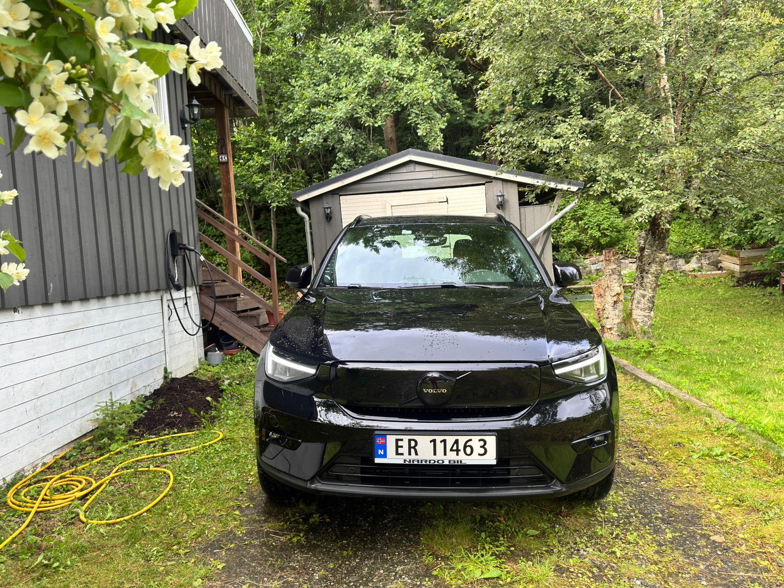 Volvo EX40 Single Motor Extended Range, 252ps, 2026
