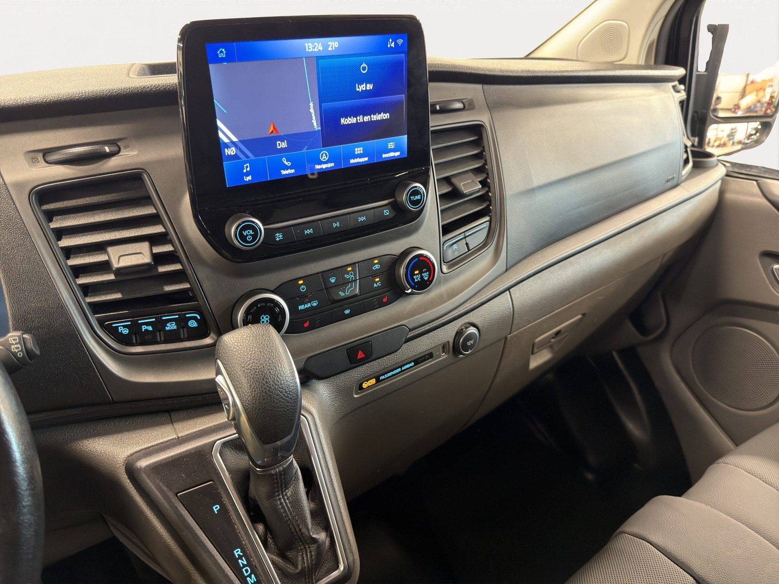 Ford Transit Custom 300 2.0 EcoBlue SelectShift, 6-trins, 130ps, 2021