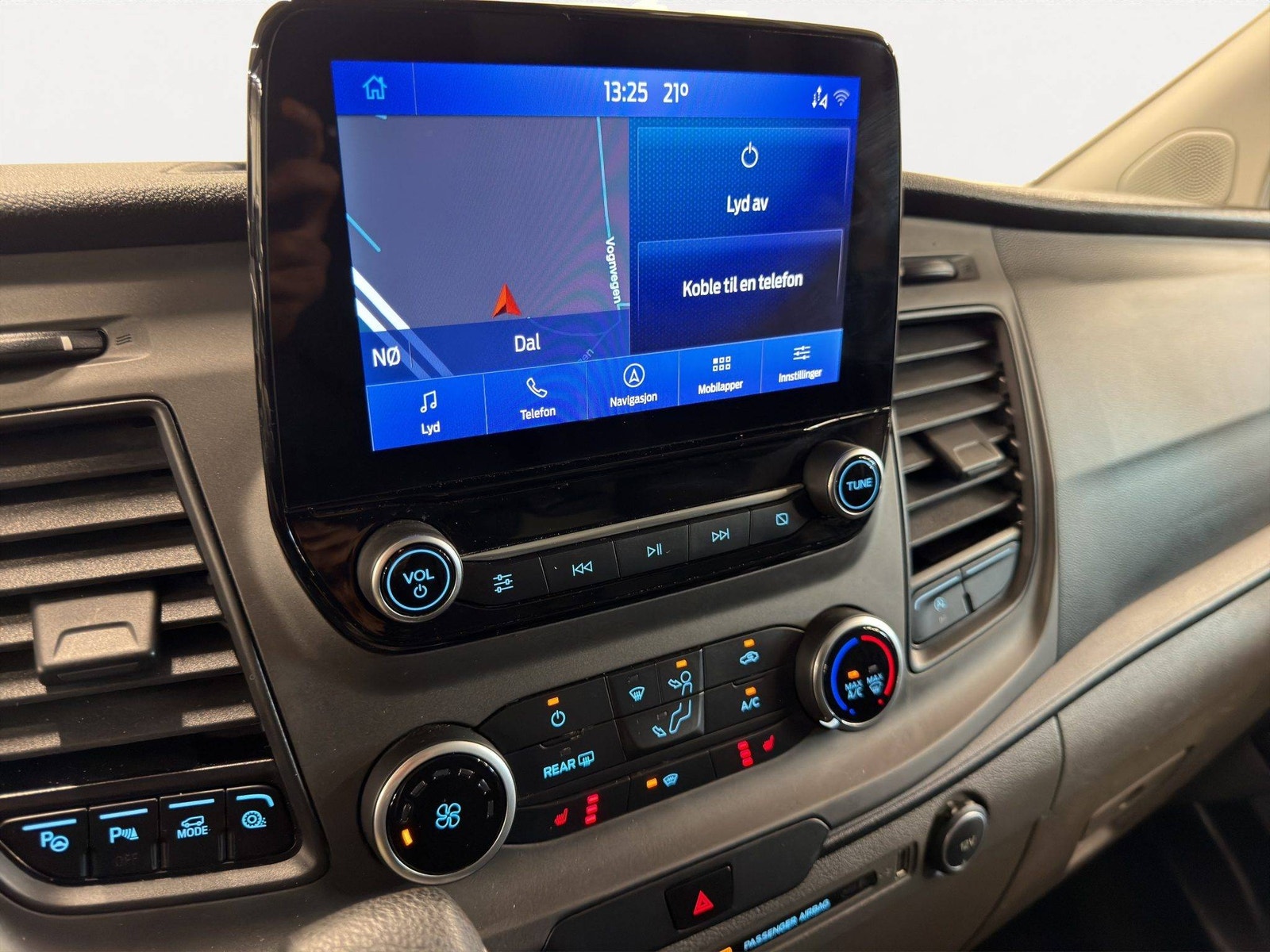 Ford Transit Custom 300 2.0 EcoBlue SelectShift, 6-trins, 130ps, 2021