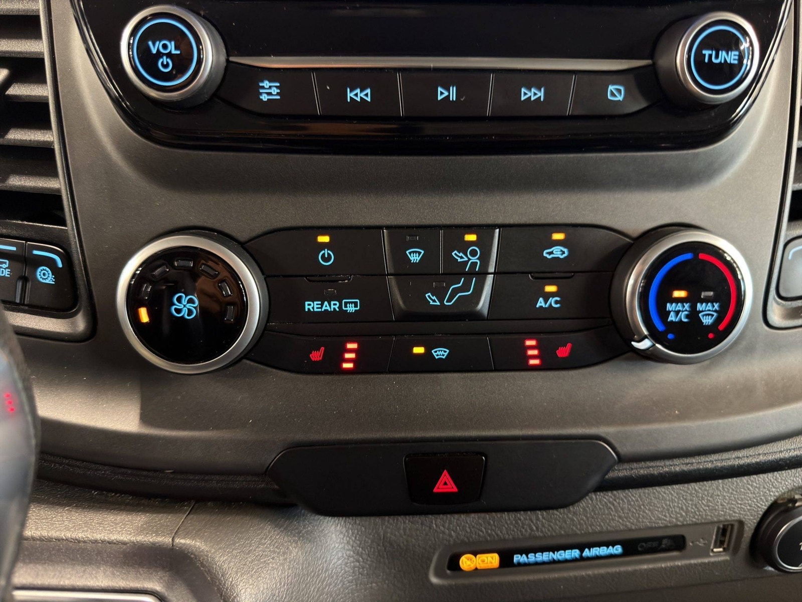 Ford Transit Custom 300 2.0 EcoBlue SelectShift, 6-trins, 130ps, 2021