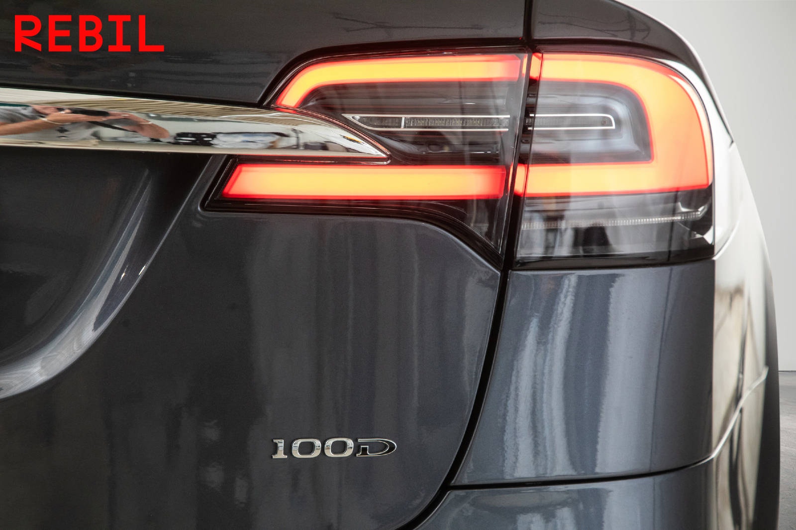 Tesla Model X 100D, 423ps, 2018