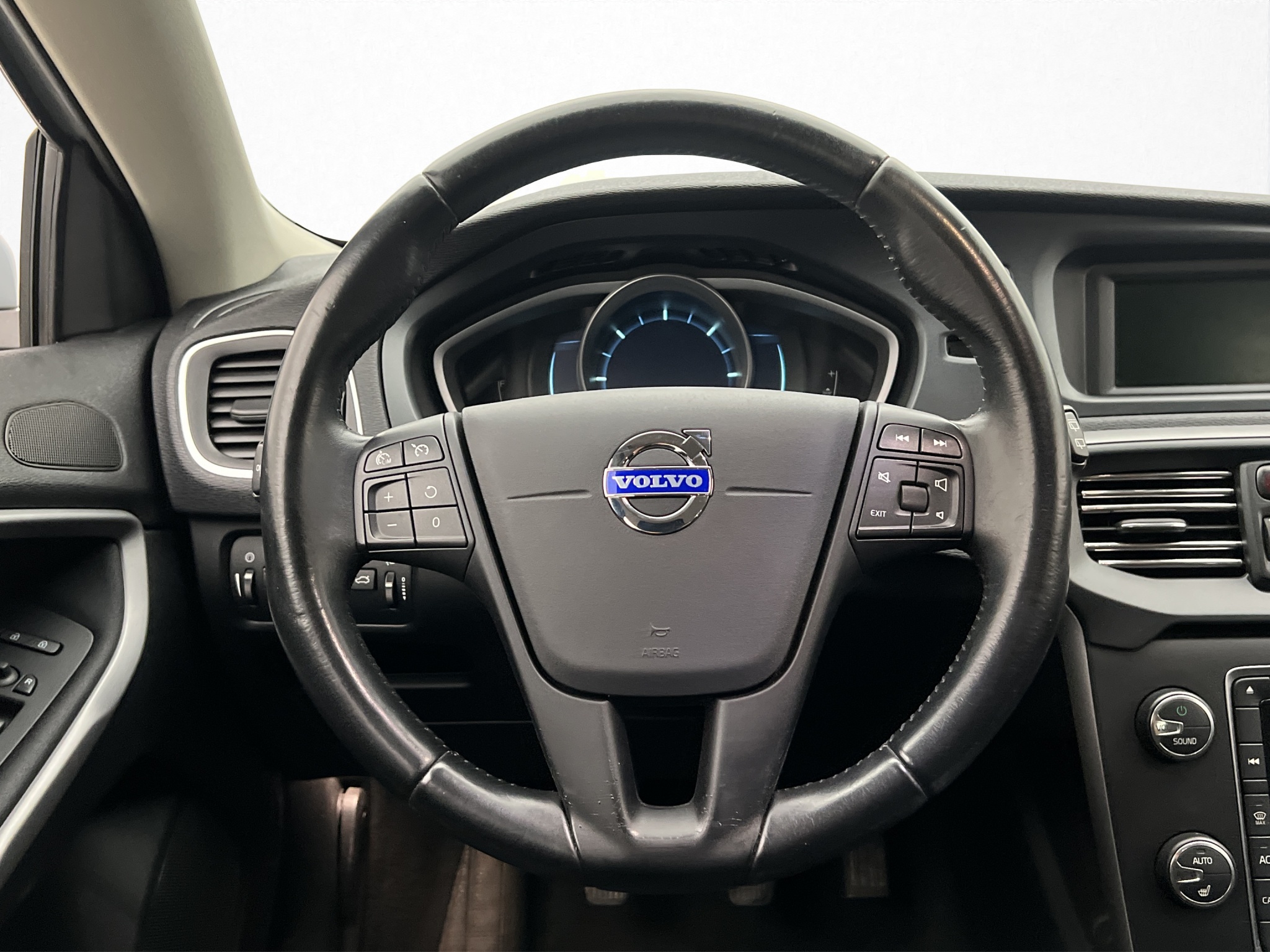 Volvo V40 D2 Manuell, 6-trinn, 115hk, 2013