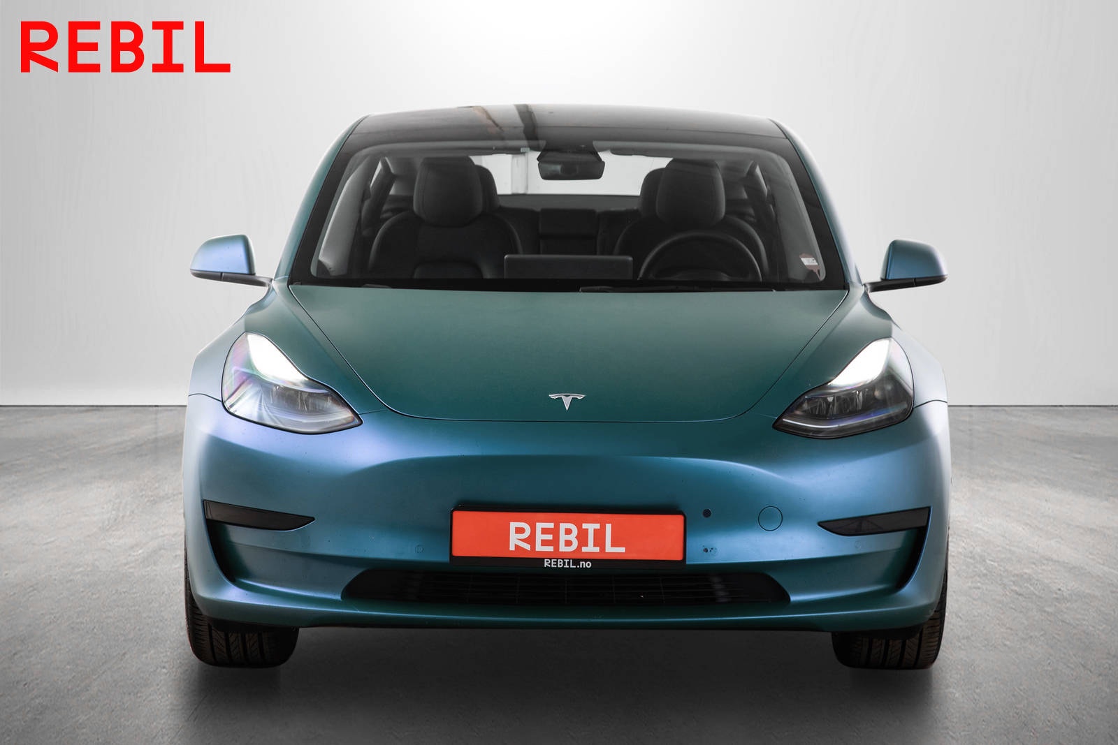 Tesla Model 3 Standard Range, 283ps, 2022