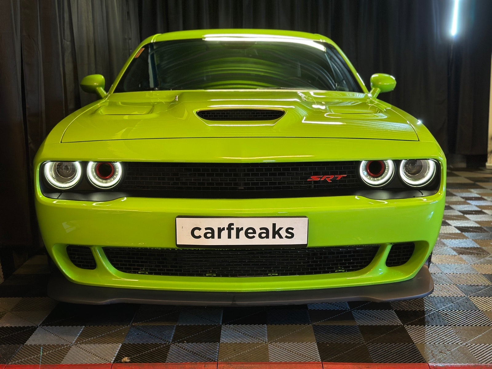 Dodge Challenger SRT Hellcat Manual, 717hp, 2015