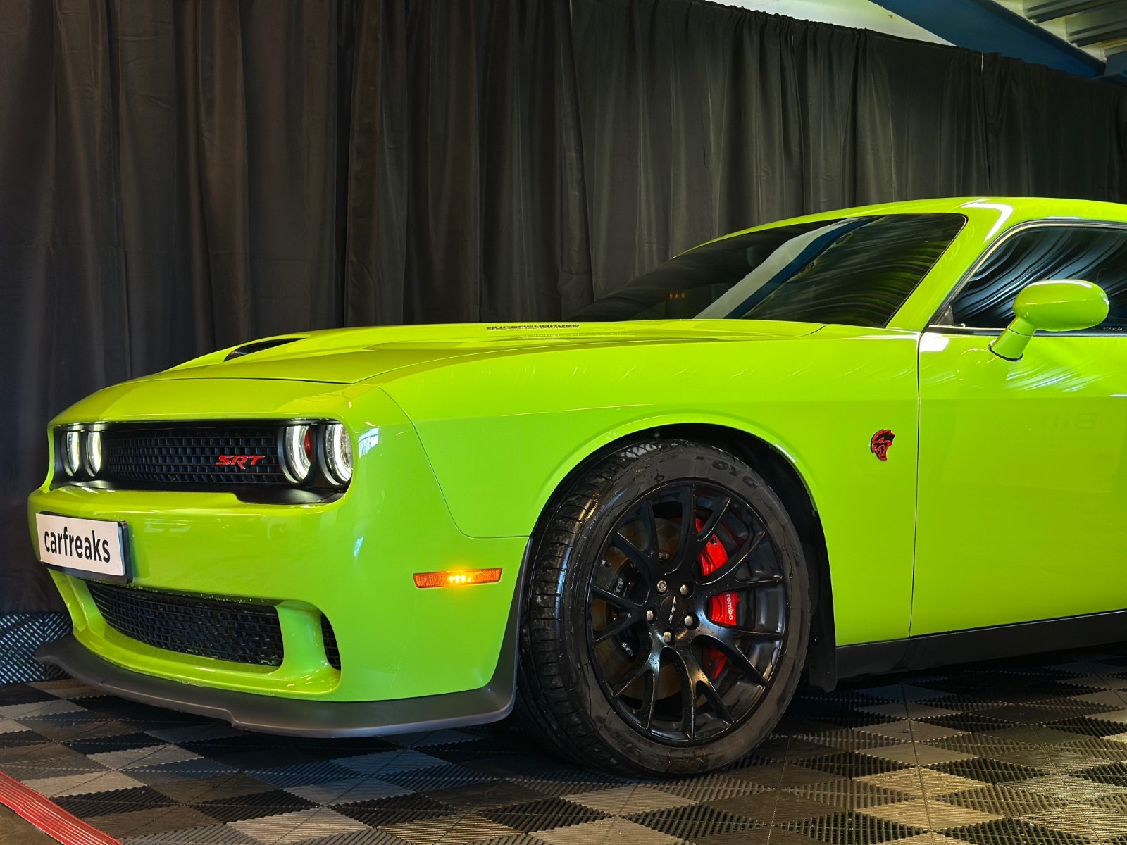 Dodge Challenger SRT Hellcat Manual, 717hp, 2015