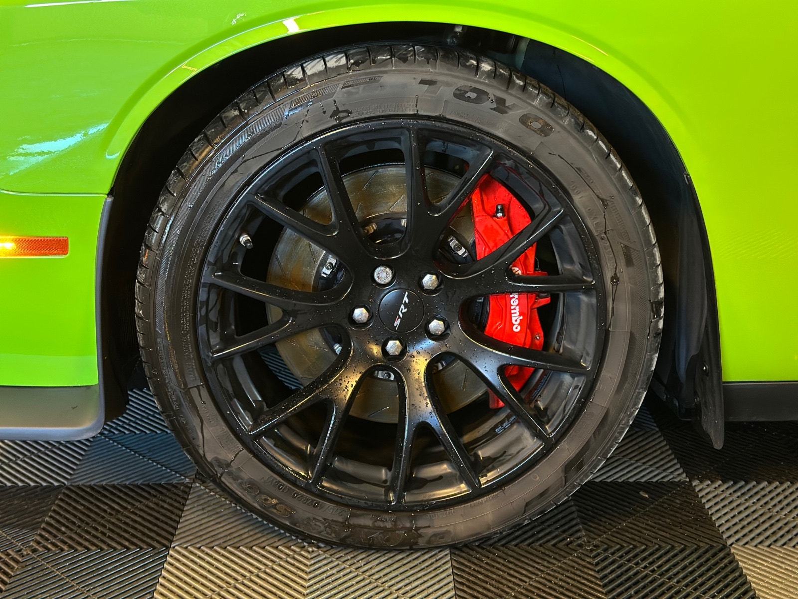 Dodge Challenger SRT Hellcat Manual, 717hp, 2015