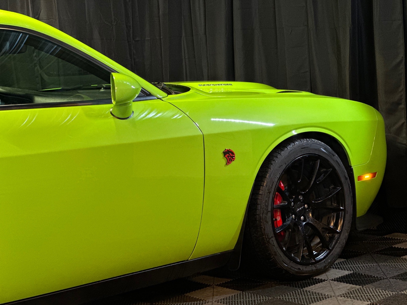 Dodge Challenger SRT Hellcat Manual, 717hp, 2015