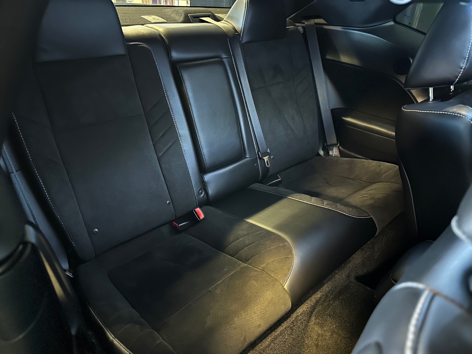 Dodge Challenger SRT Hellcat Manual, 717hp, 2015