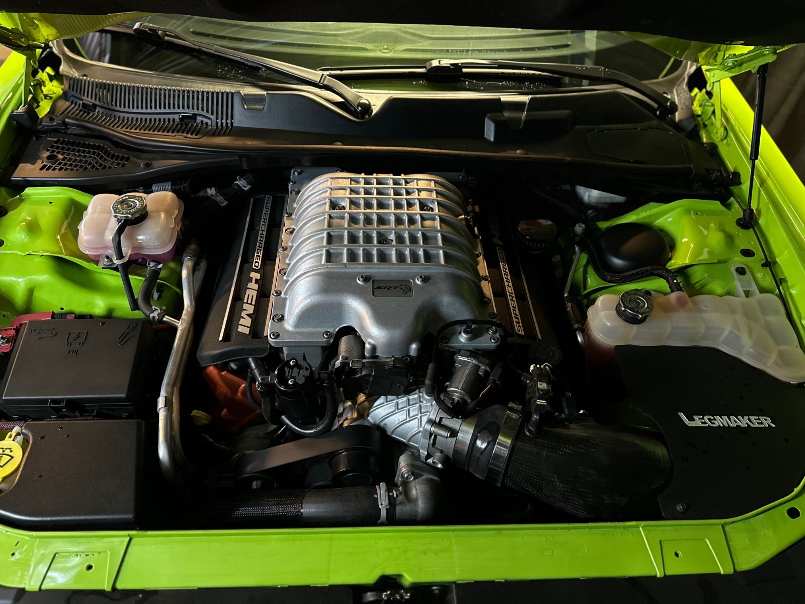 Dodge Challenger SRT Hellcat Manual, 717hp, 2015