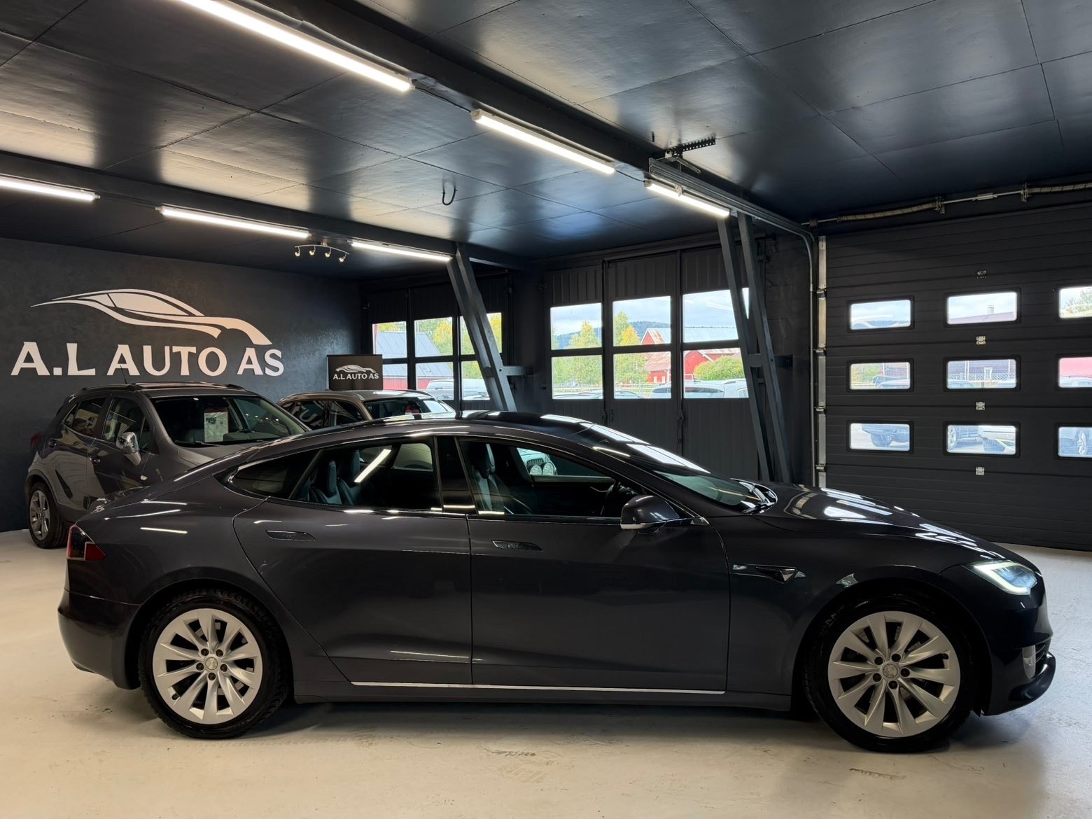 Tesla Model S 75D, 525ps, 2018