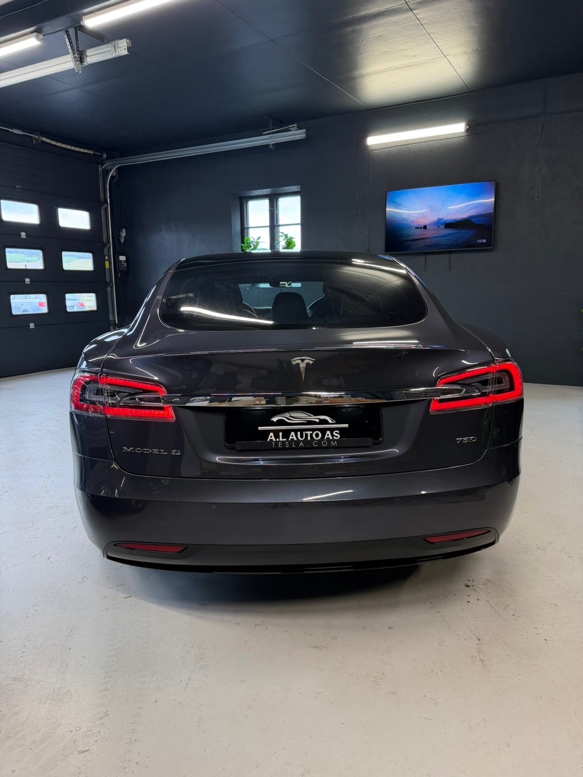 Tesla Model S 75D, 525ps, 2018