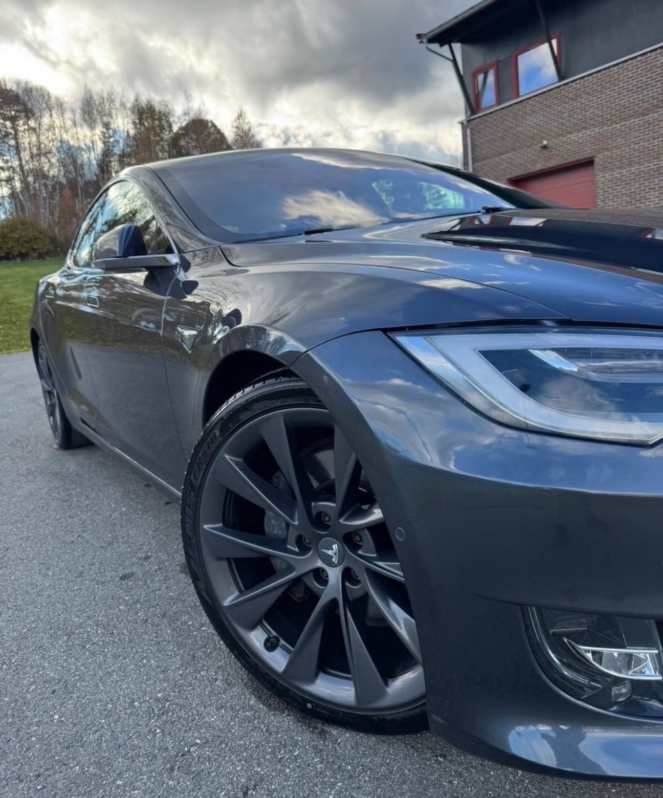 Tesla Model S 75D, 525ps, 2018