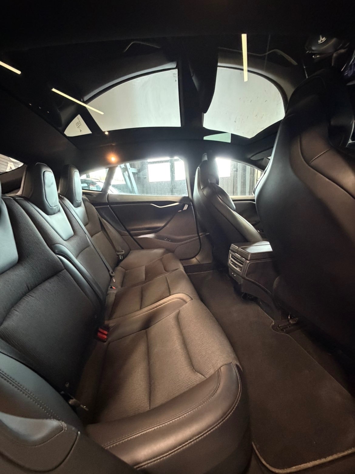 Tesla Model S 75D, 525ps, 2018