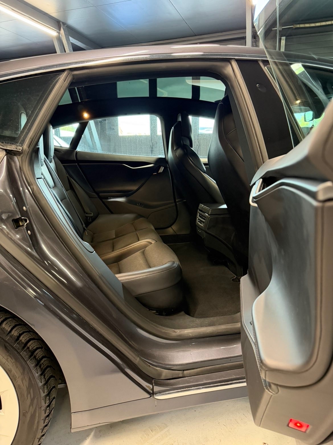 Tesla Model S 75D, 525ps, 2018
