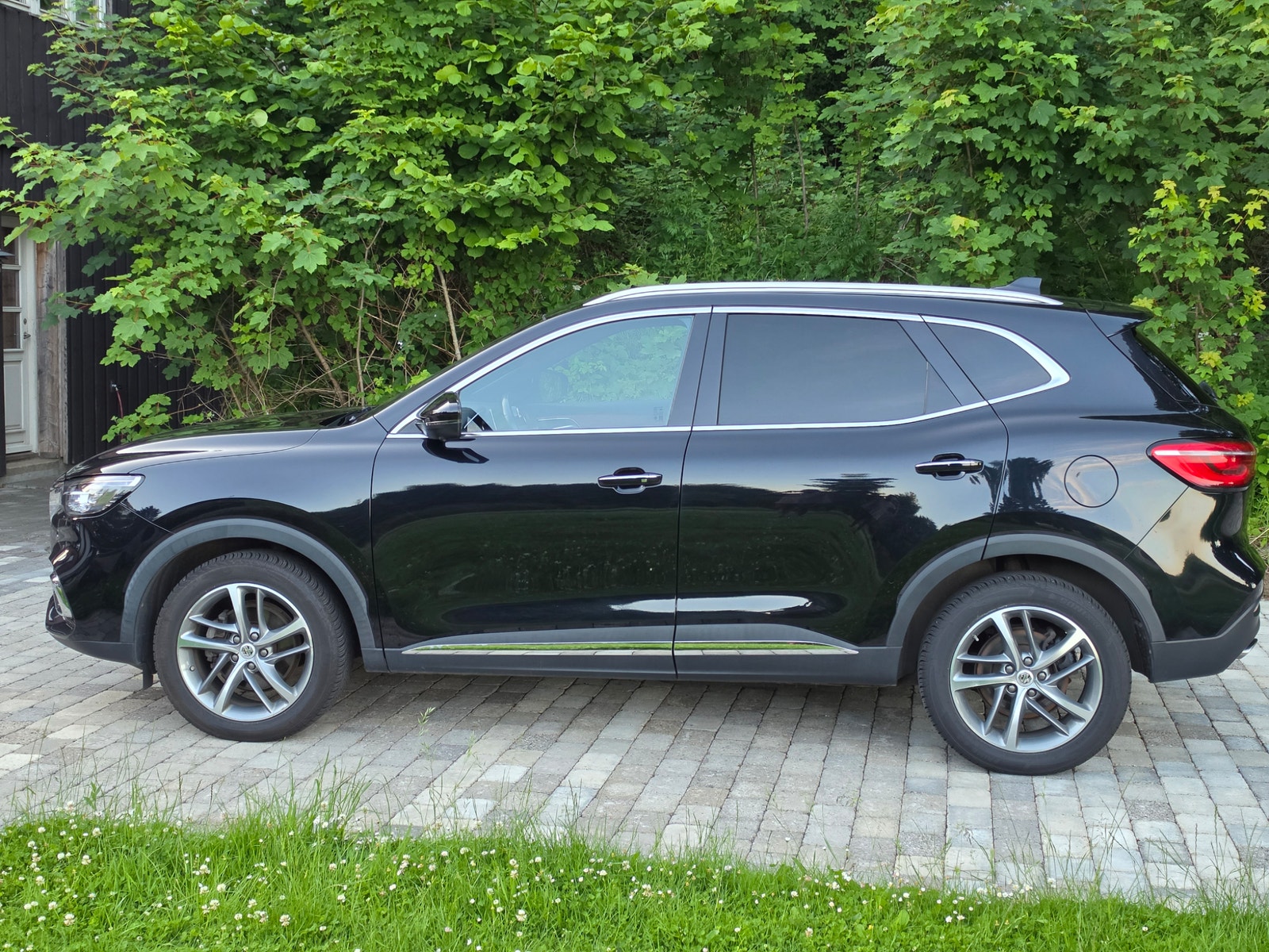 MG EHS PHEV EDU II, 258hp, 2021