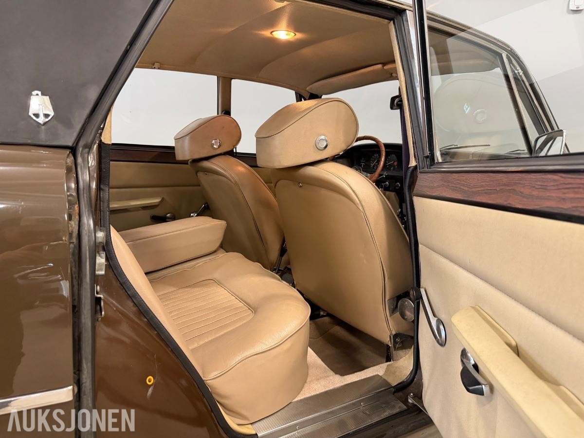 Rover 3500 3.5 V8 Automatic, 3-trins, 154ps, 1972