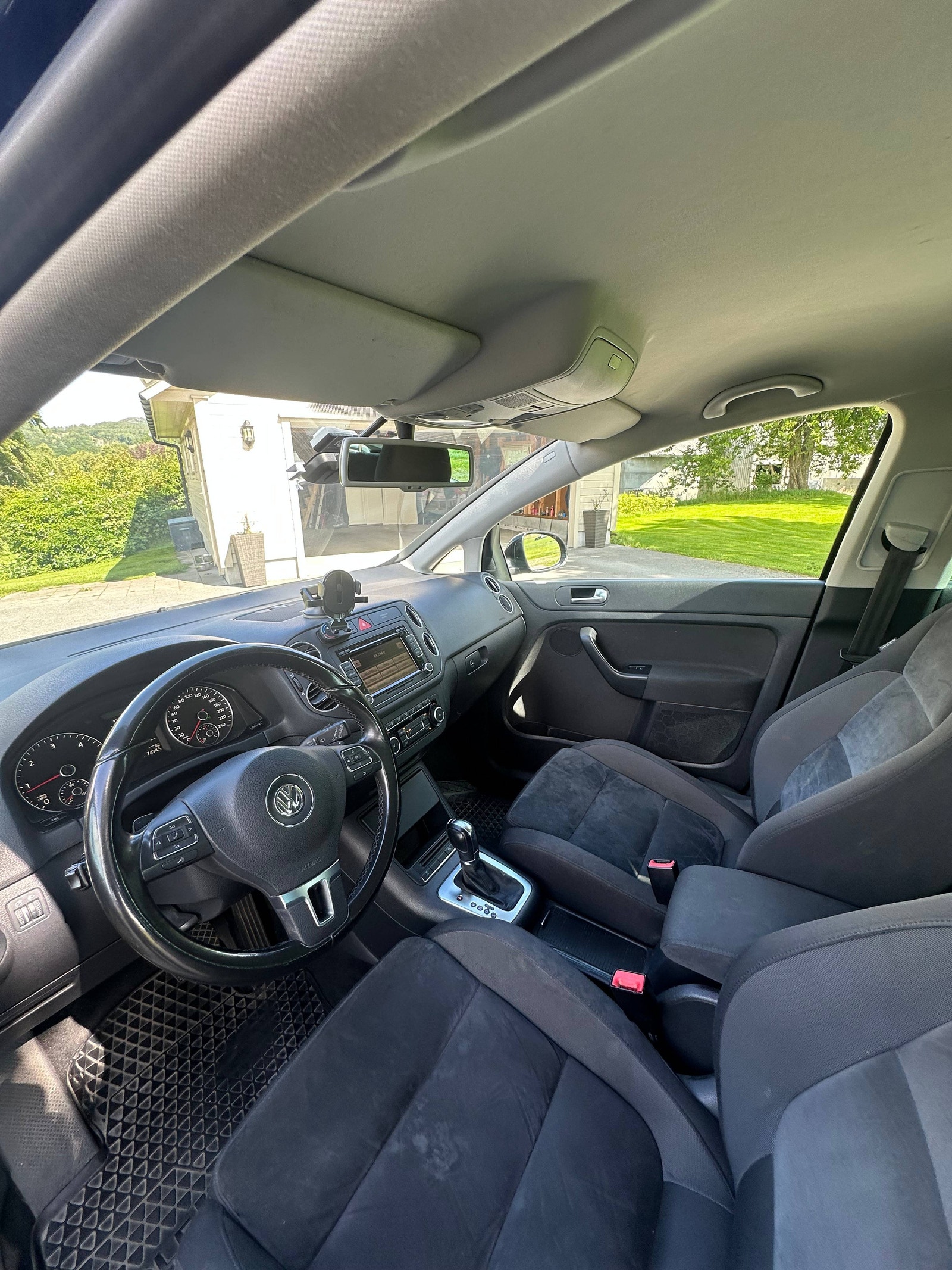 Volkswagen Golf Plus 1.6 TDI DPF DSG Sequential, 105hp, 2011