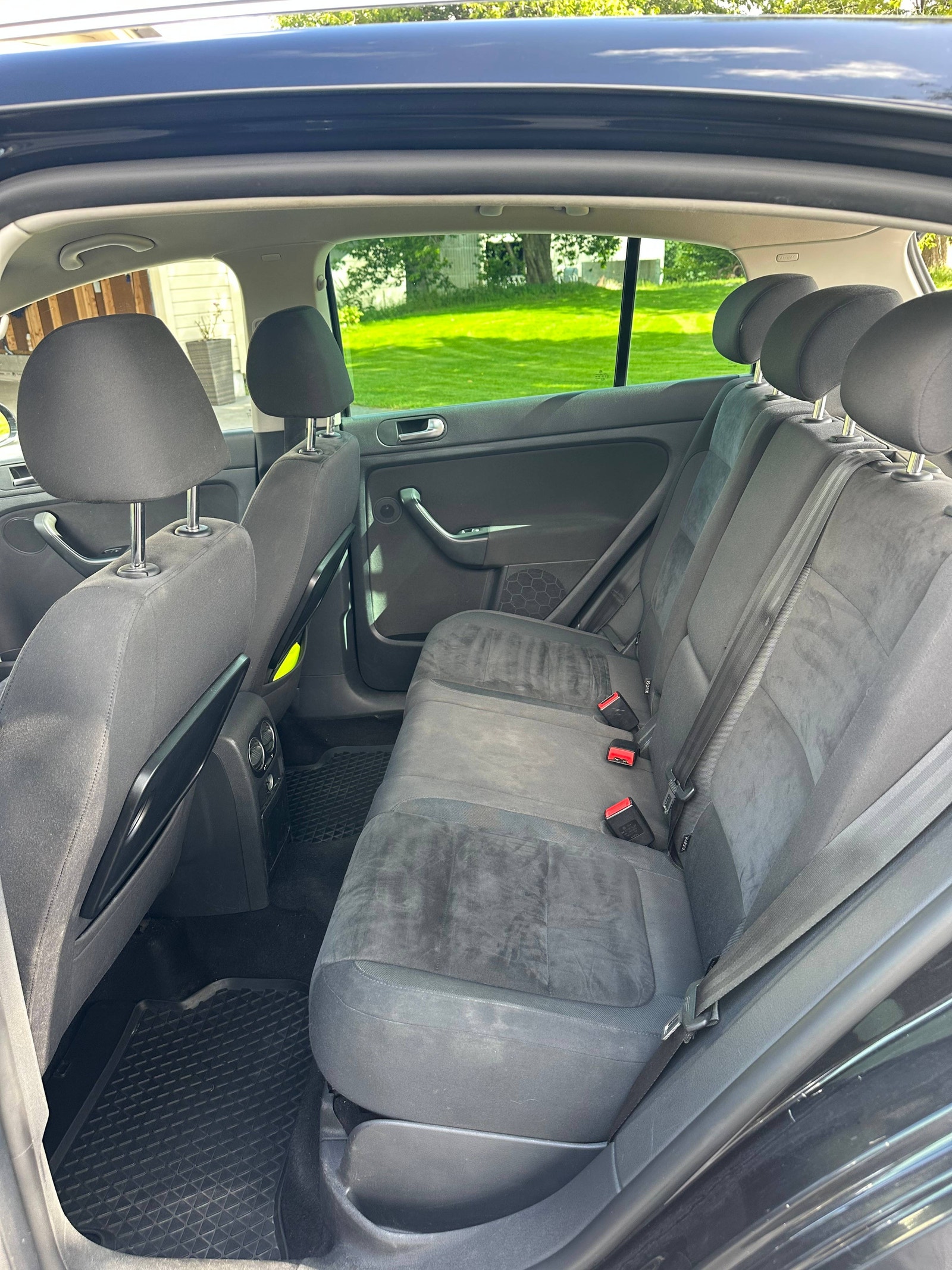 Volkswagen Golf Plus 1.6 TDI DPF DSG Sequential, 105hp, 2011