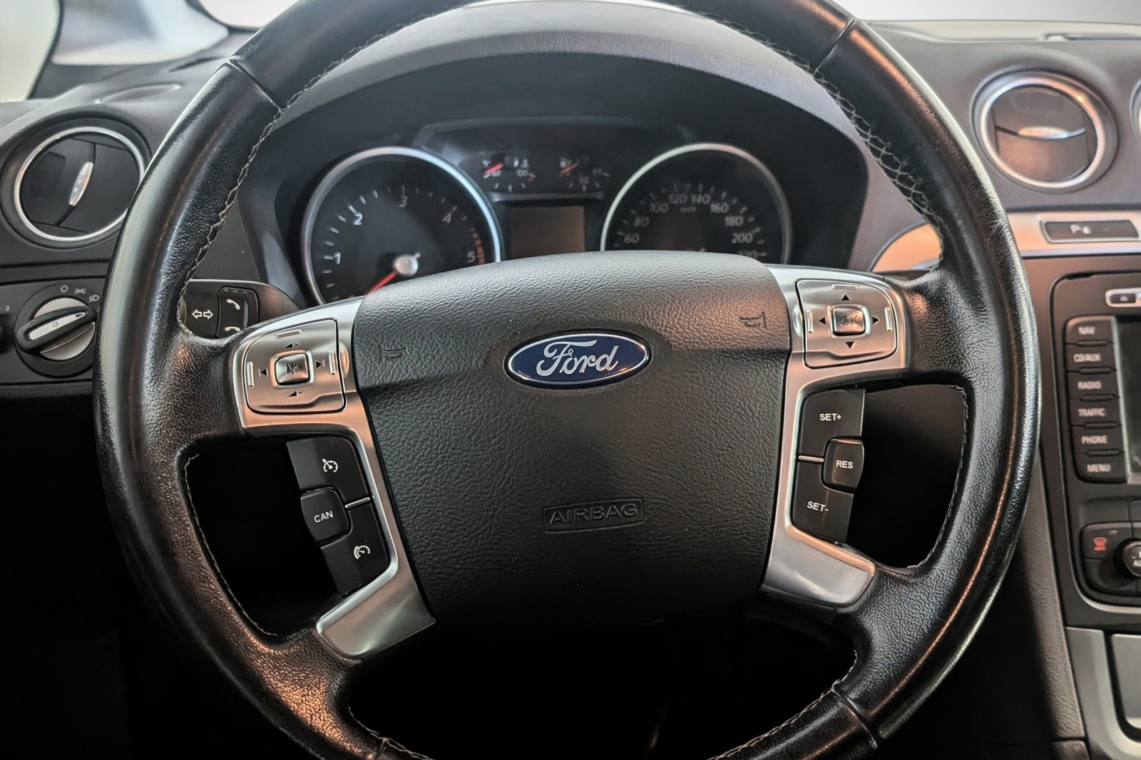 Ford Galaxy 2.0 TDCi Powershift 6, 6-trins, 140ps, 2013
