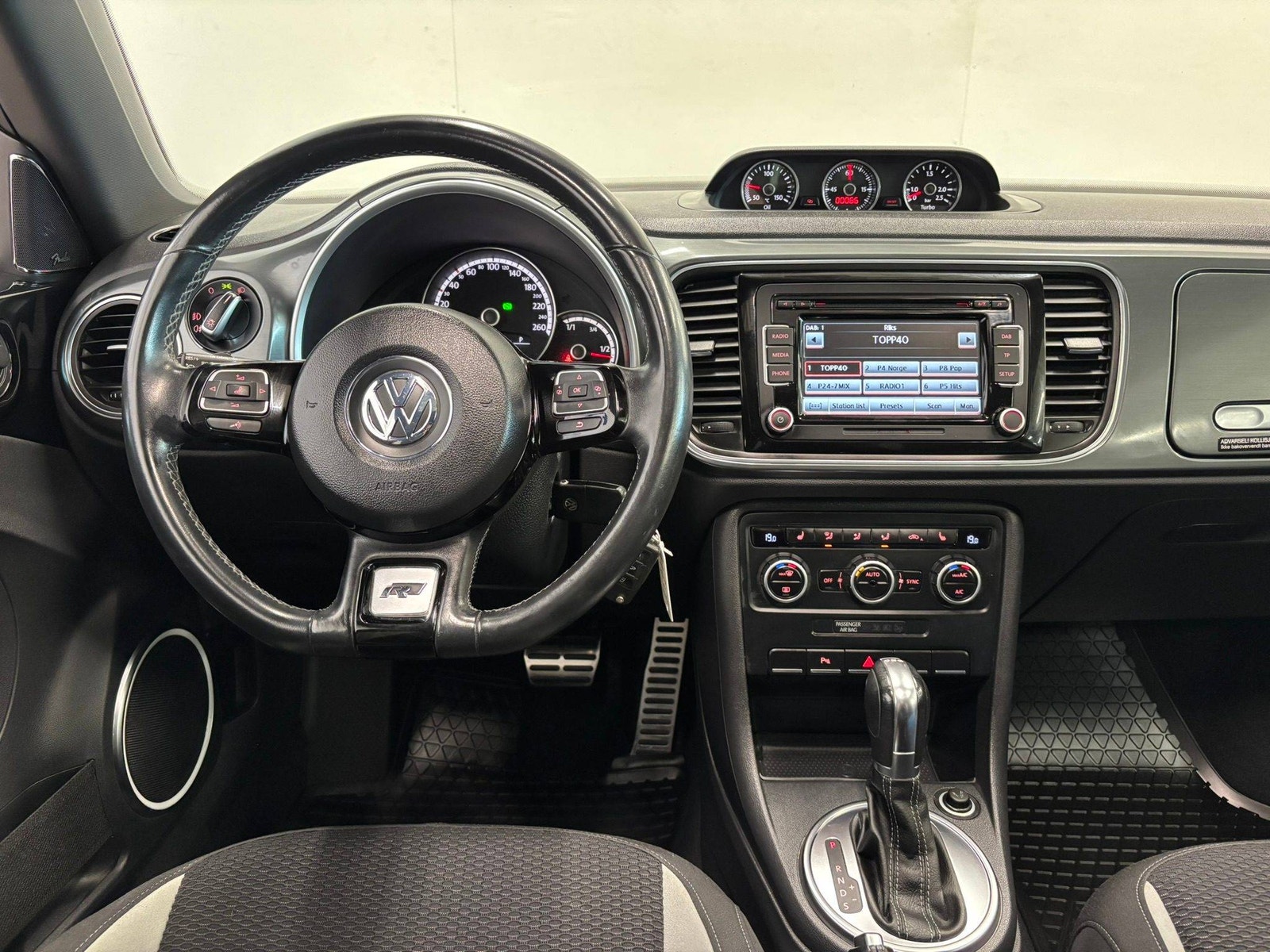 Volkswagen Beetle 1.4 TSI DSG Sequential, 7-trins, 160ps, 2013