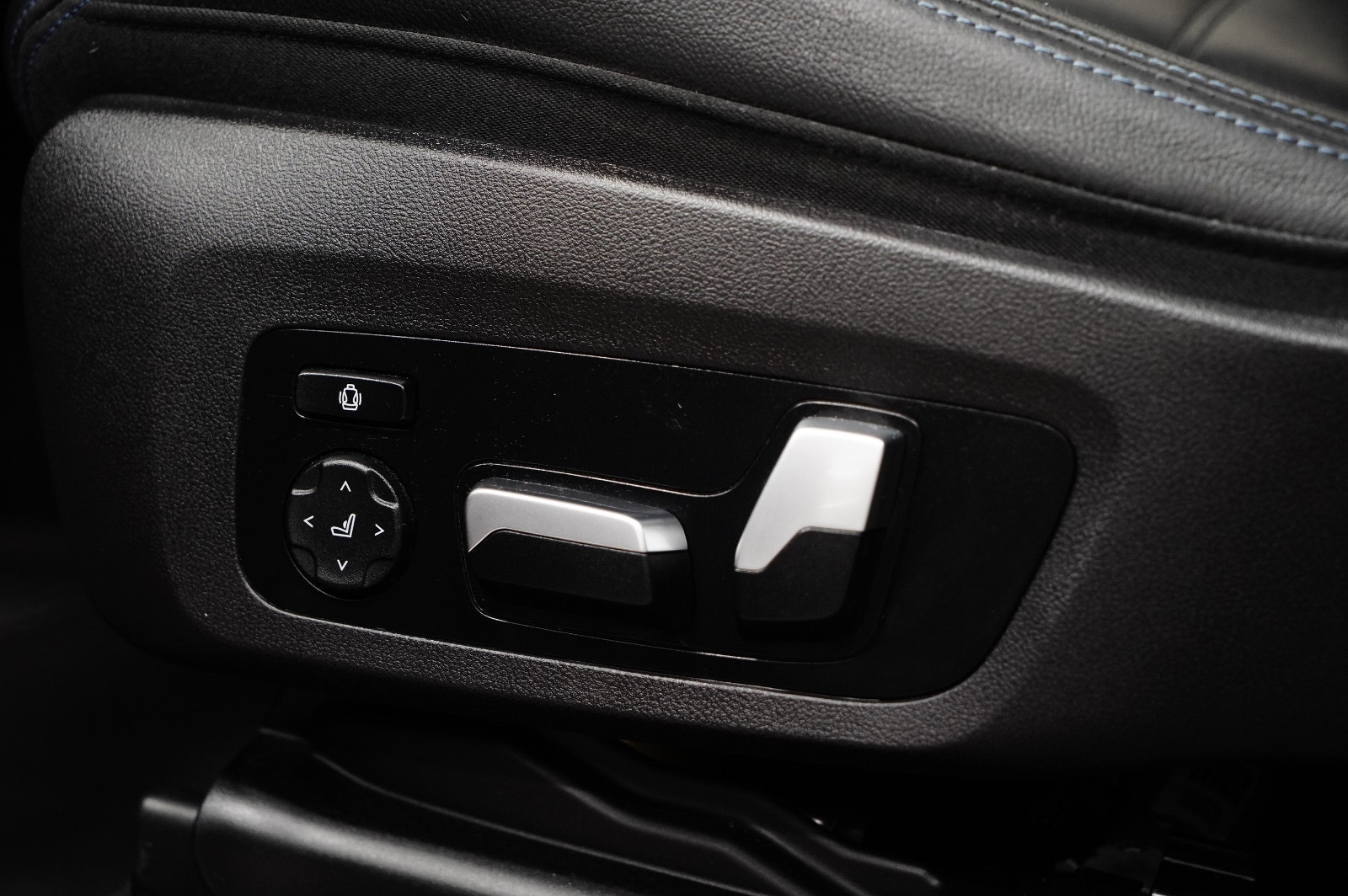 BMW iX3, 286ps, 2022
