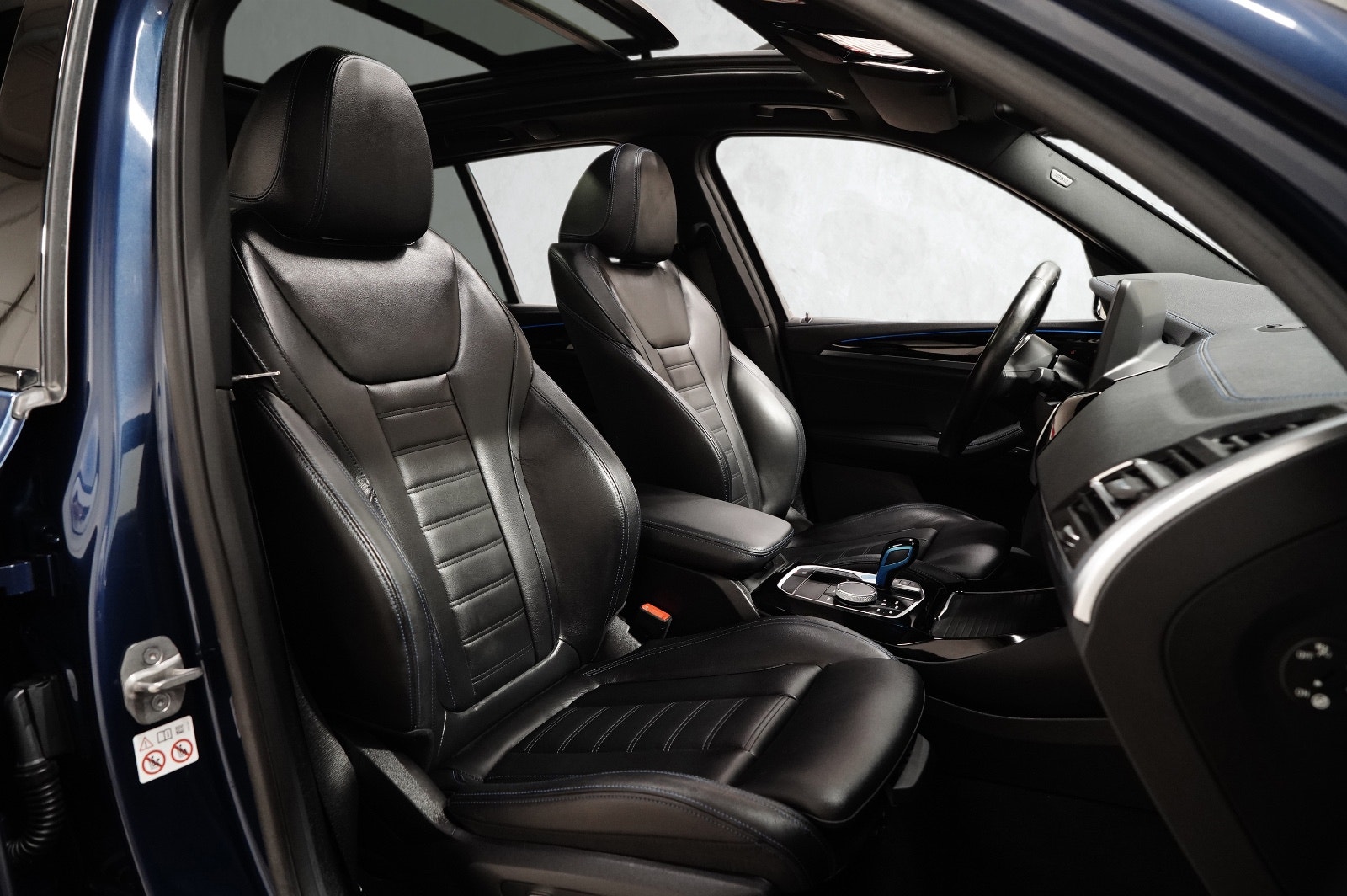 BMW iX3, 286ps, 2022