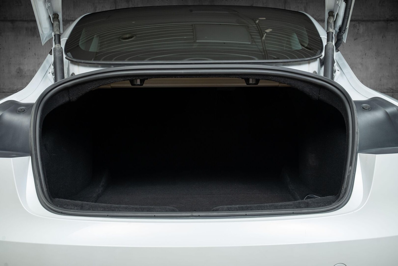 Tesla Model 3 Performance, 627hp, 2024