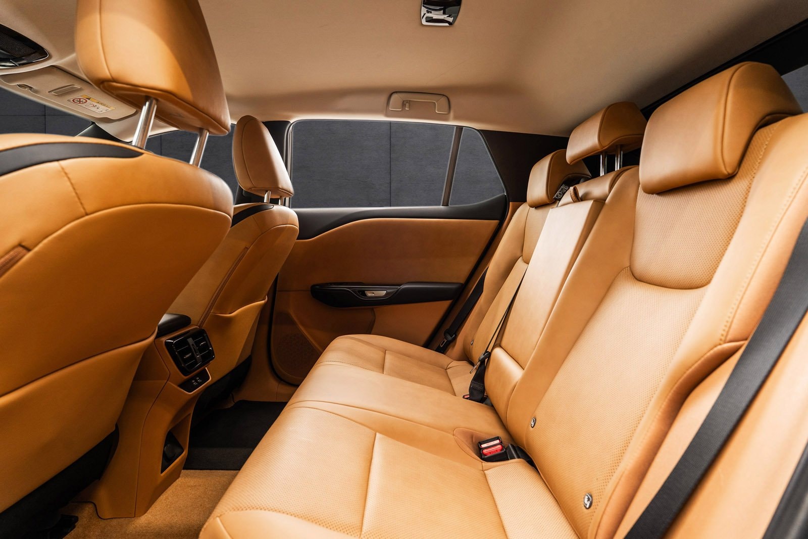 Lexus RZ 300e, 204ps, 2024