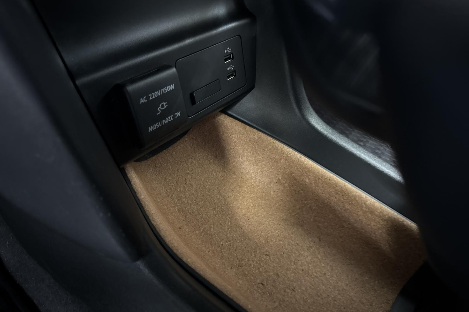 Mazda MX-30 e-Skyactiv EV, 143ps, 2022