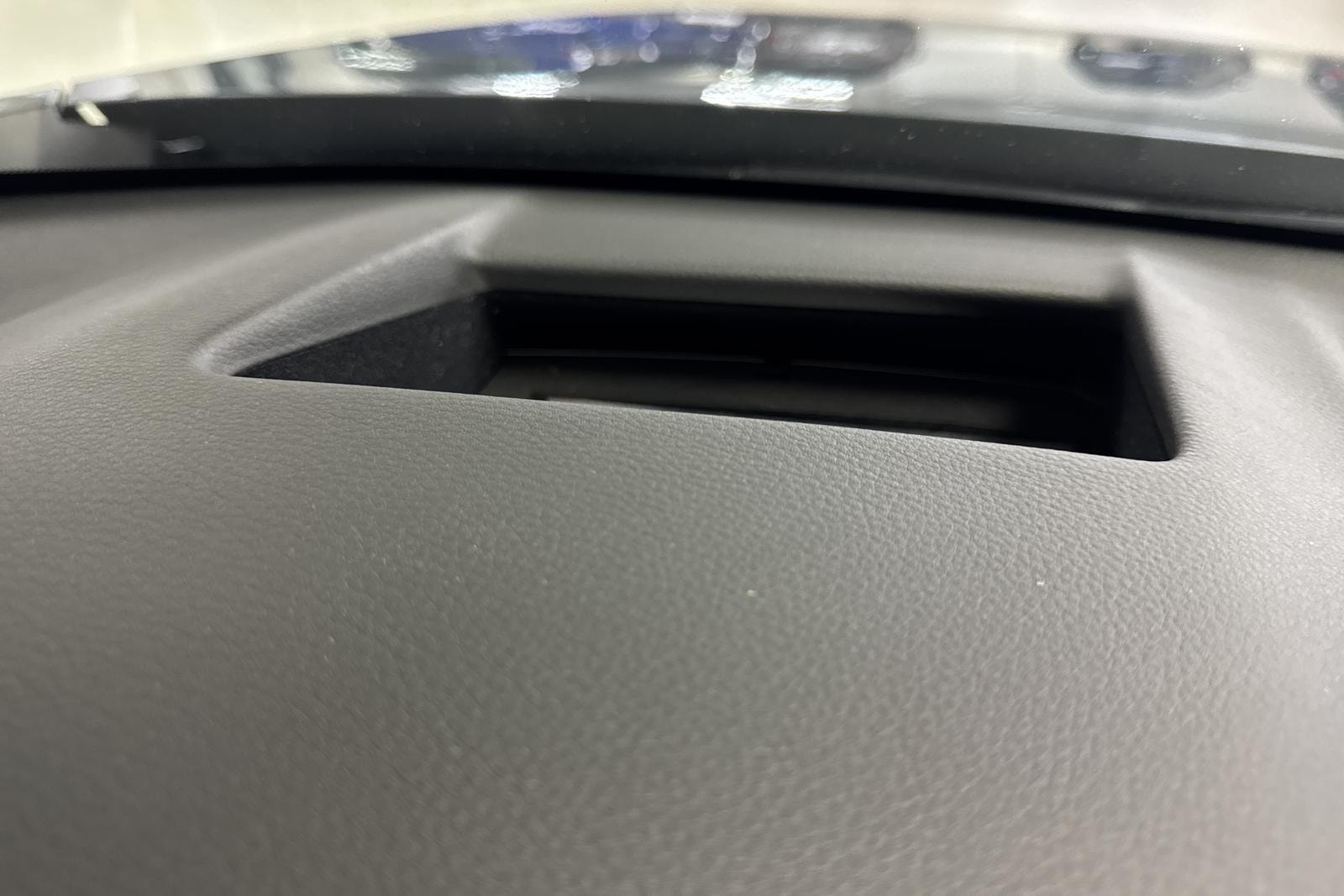 Mazda MX-30 e-Skyactiv EV, 143ps, 2022