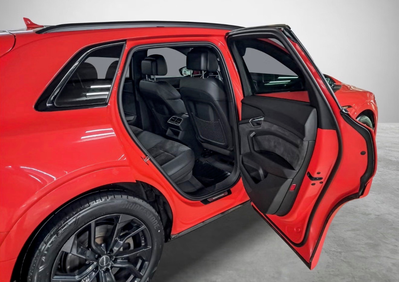 Audi e-tron 50 quattro, 313ps, 2020