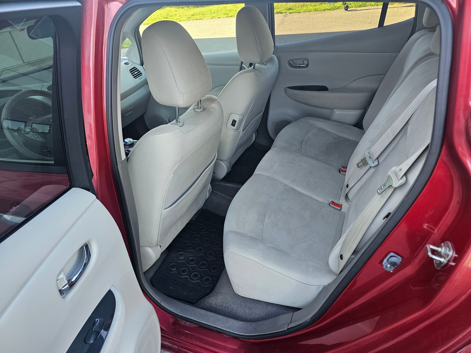 Nissan Leaf 24 kWh, 109hk, 2012
