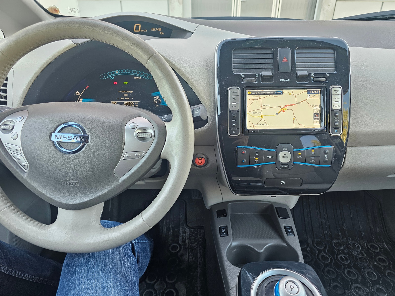 Nissan Leaf 24 kWh, 109hk, 2012