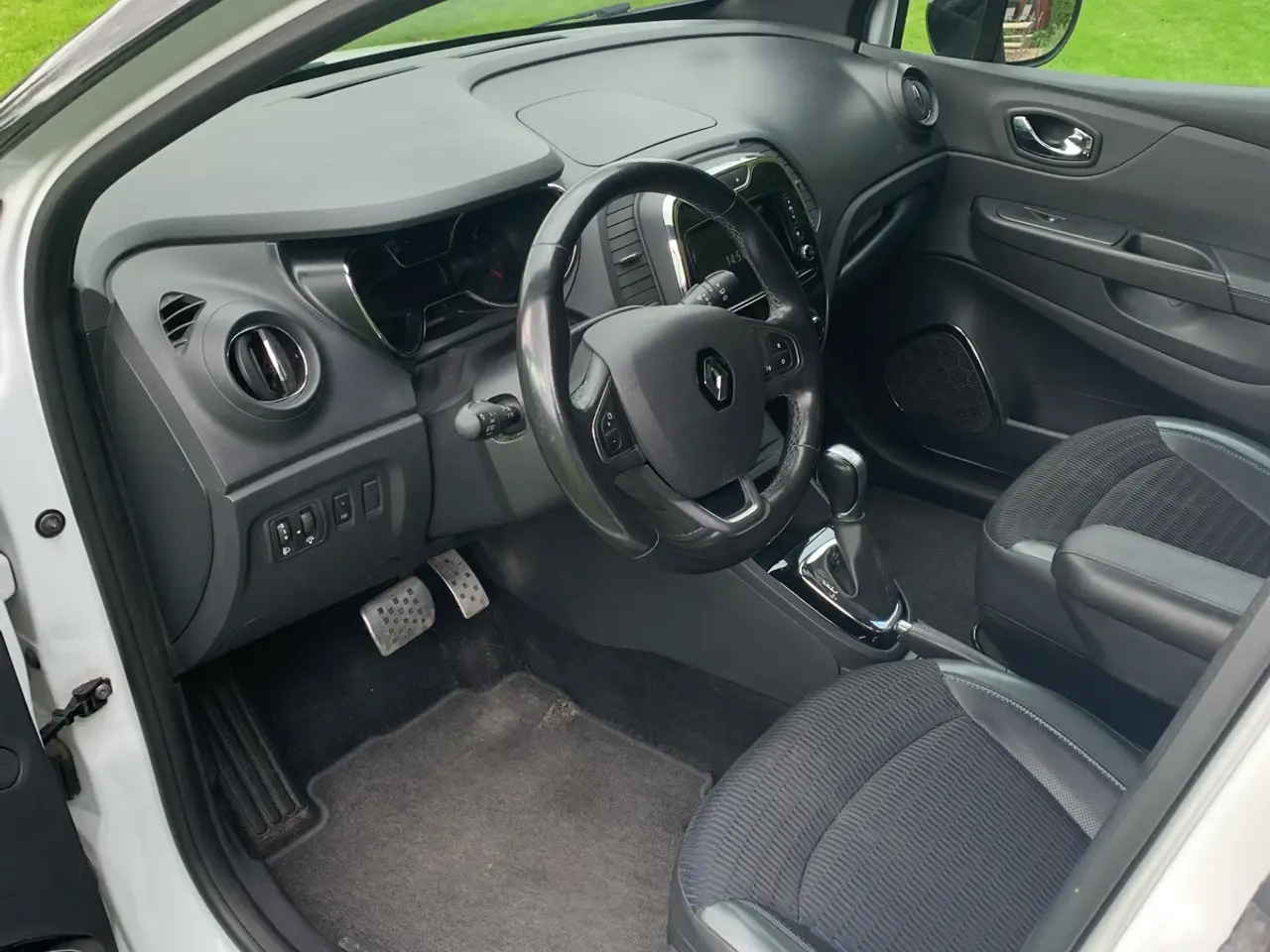 Renault Captur 1.2 TCe EDC, 6-trins, 118ps, 2017