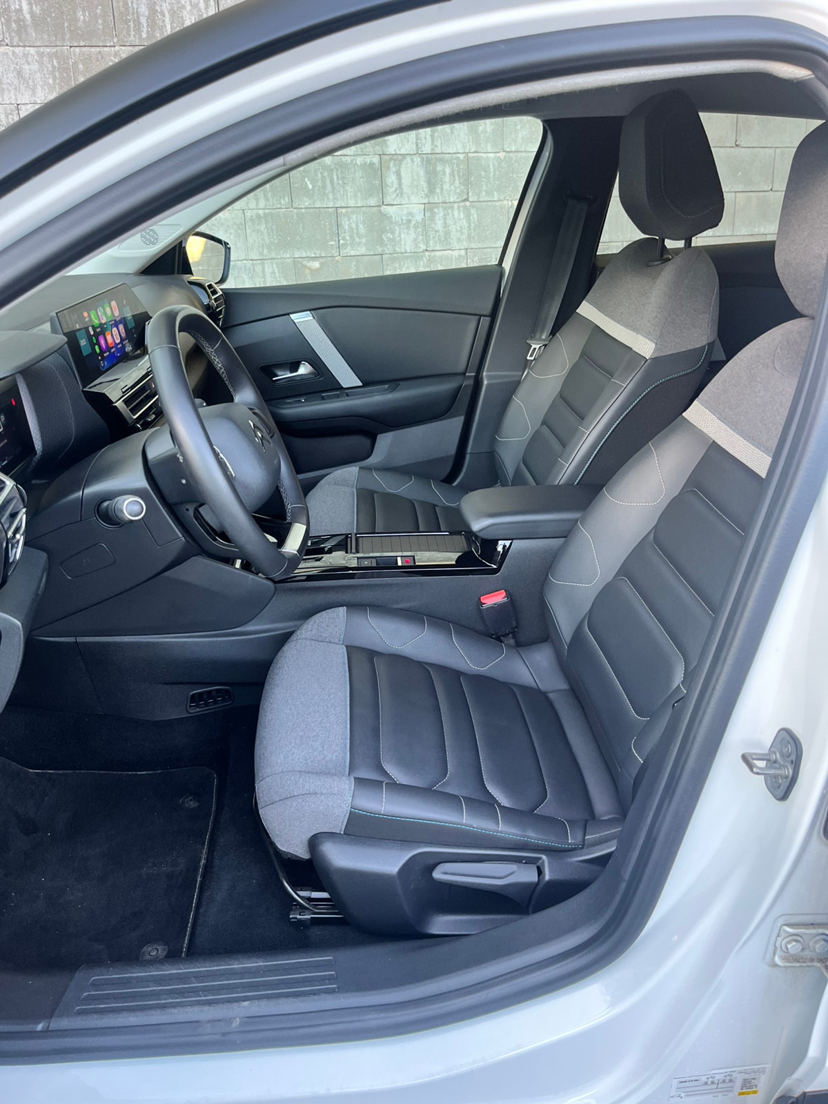 Citroën ë-C4, 136hp, 2022